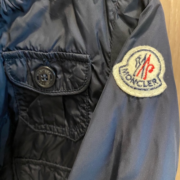 Moncler wind jacket (2yrs) - Picture 3 of 8